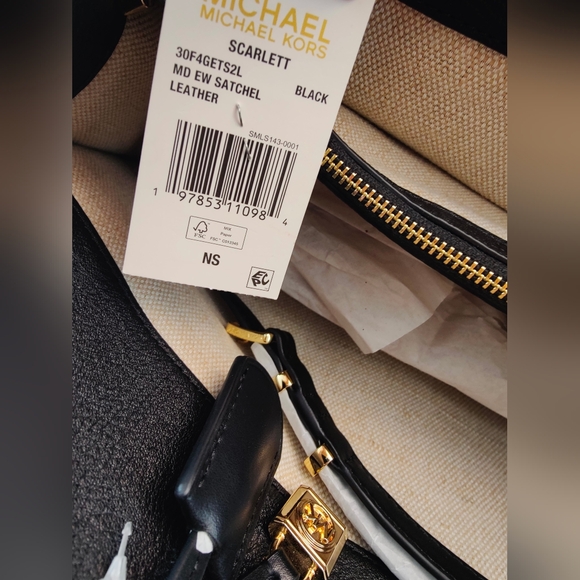 Michael Kors Scarlett Medium East/West Satchel Black Leather Gold HW - Picture 8 of 10